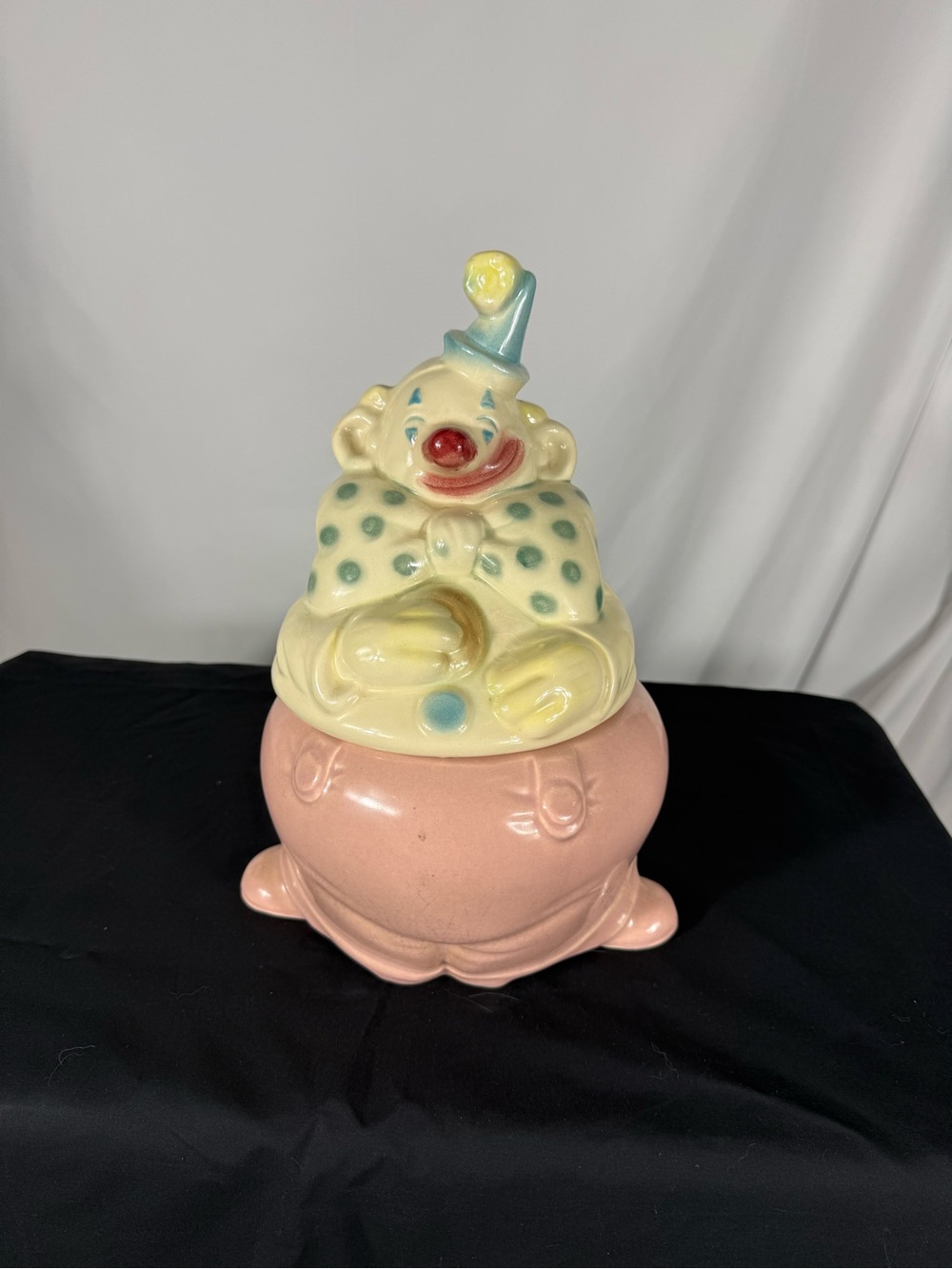 Vintage 1950s Ceramic Clown Cookie Jar Pink Polka Dot Bow Unmarked 9.5” Rare